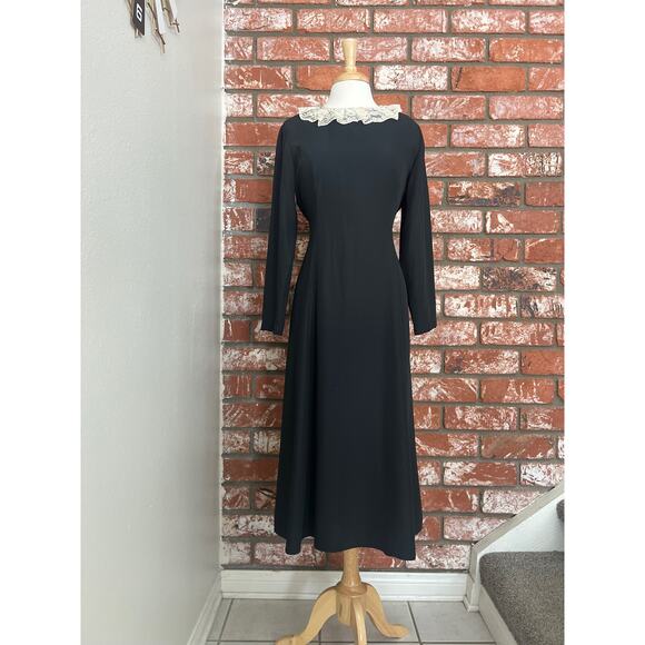 Nira Nira Dresses & Skirts - Black vintage dress with lace collar